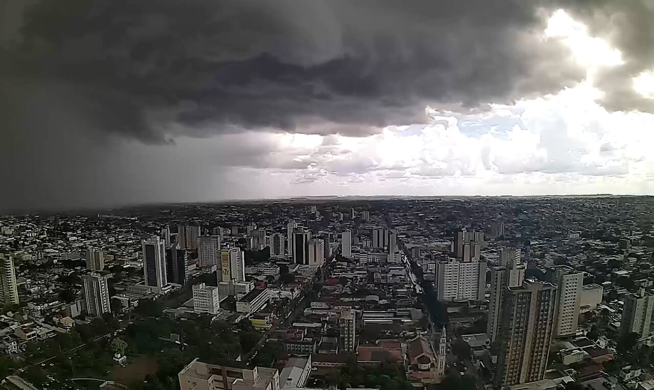 Temporal e chuva intensa em Campo Grande MS veja o vídeo Clima ao Vivo